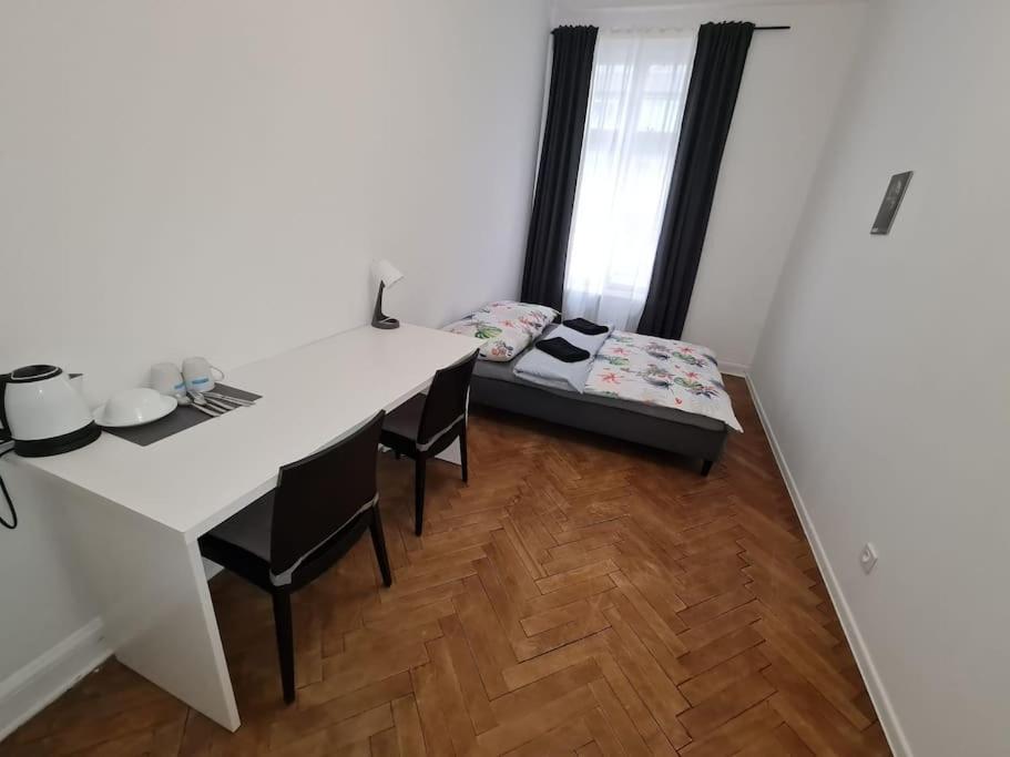 Fantastic Waw - Ok11 Room D Warsaw Exterior photo